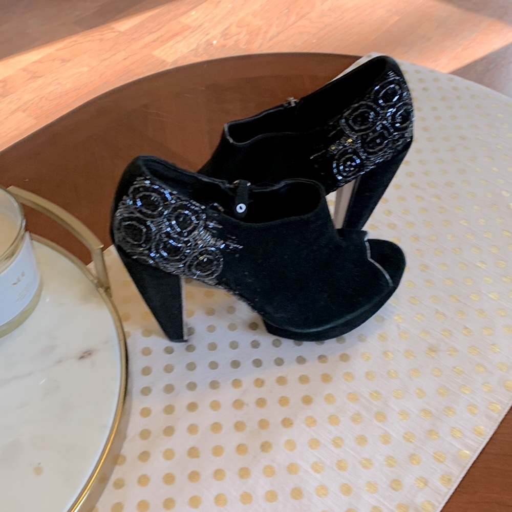 Size 10 black sequence heeled booties
